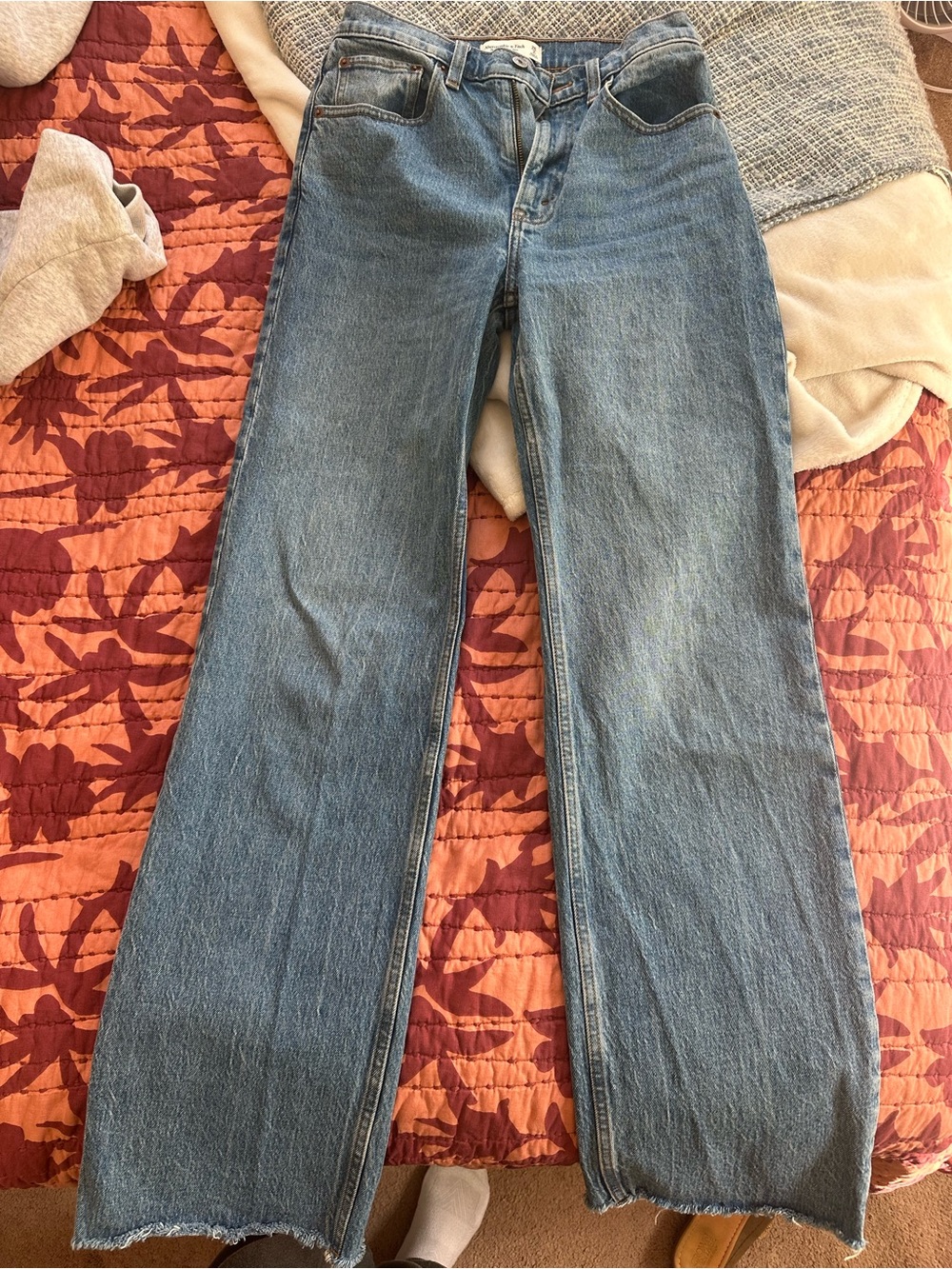 Abercrombie Women’s 90’s Relaxed High-Rise Jeans - Blue